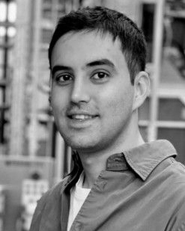 Porträt von Erfan Salehi Sichani